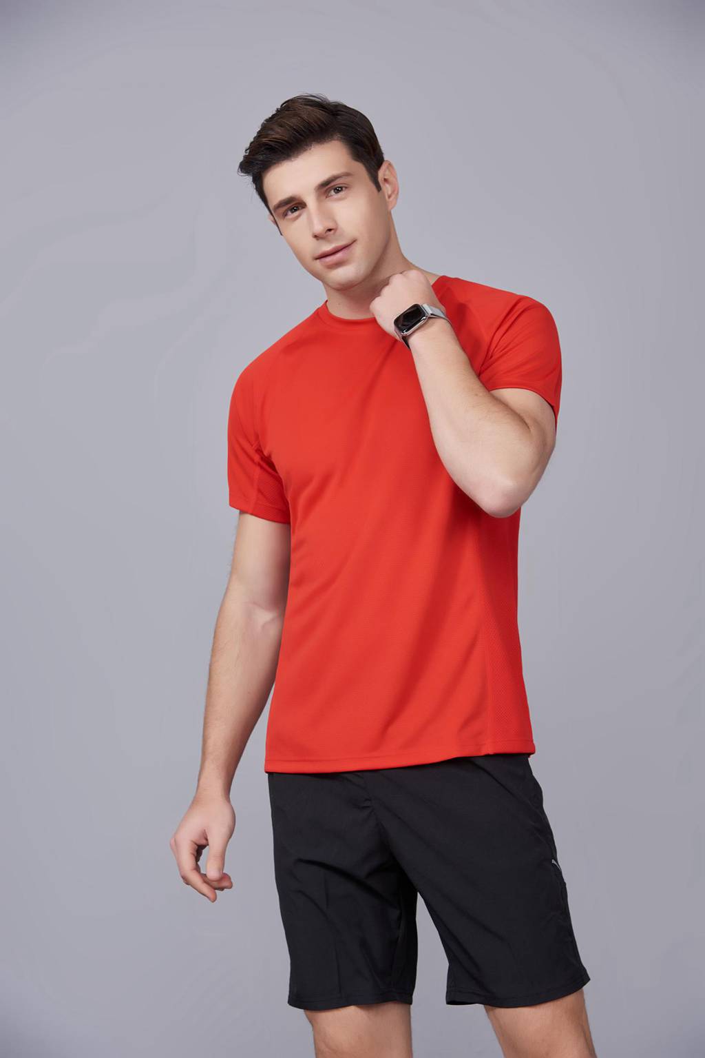 修身運動短袖 舒適透氣跑步訓(xùn)練速干T恤-大紅色