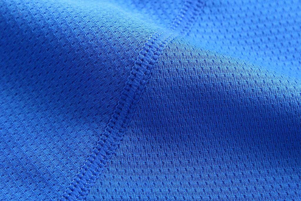 修身運(yùn)動(dòng)短袖 舒適透氣跑步訓(xùn)練速干T恤細(xì)節(jié)展示