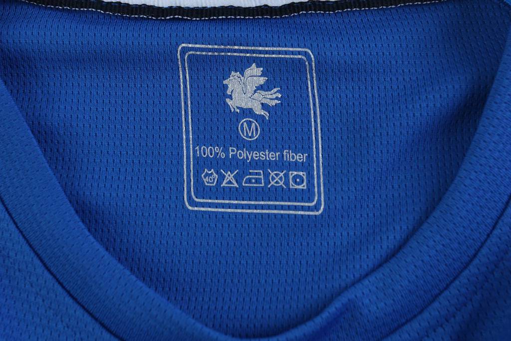 修身運(yùn)動(dòng)短袖 舒適透氣跑步訓(xùn)練速干T恤細(xì)節(jié)展示