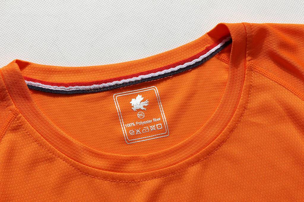 修身運(yùn)動(dòng)短袖 舒適透氣跑步訓(xùn)練速干T恤細(xì)節(jié)展示