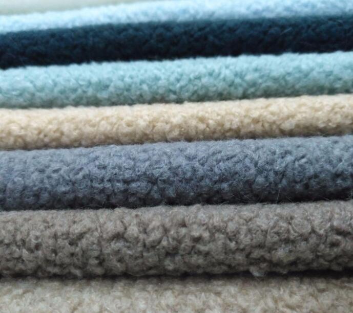 誰懂定制衛衣大概的費用是多少？